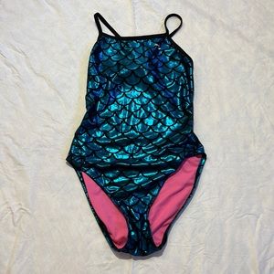 Finals Brand One Piece